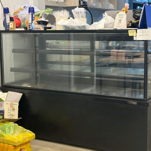 1800 쇼케이스 3단