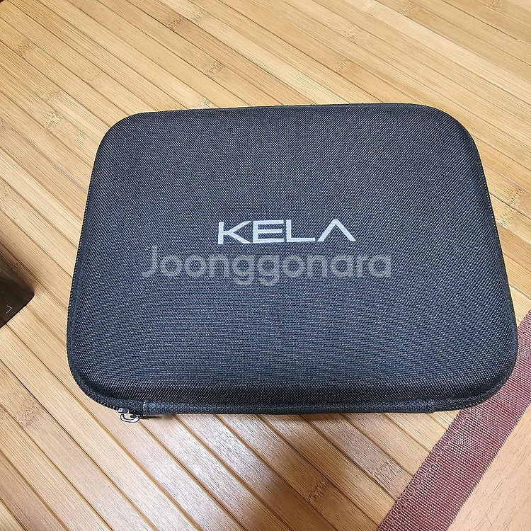 켈라 KELA 마사지건 풀구성 팝니다.--0