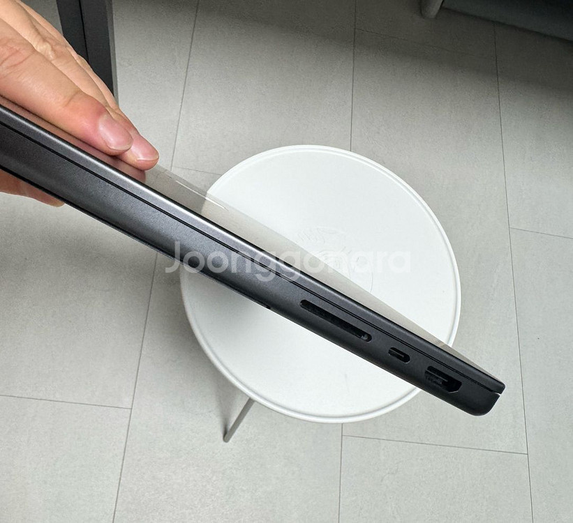 맥북 m3pro, 1tb, 18gb--3