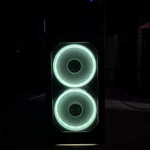 게이밍 데스크탑 PC 본체 I5-9400 RX570(8