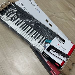 Impact LX61+ 미디 건반 마스터 키보드