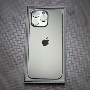 아이폰16pro 내추럴티타늄 256GB