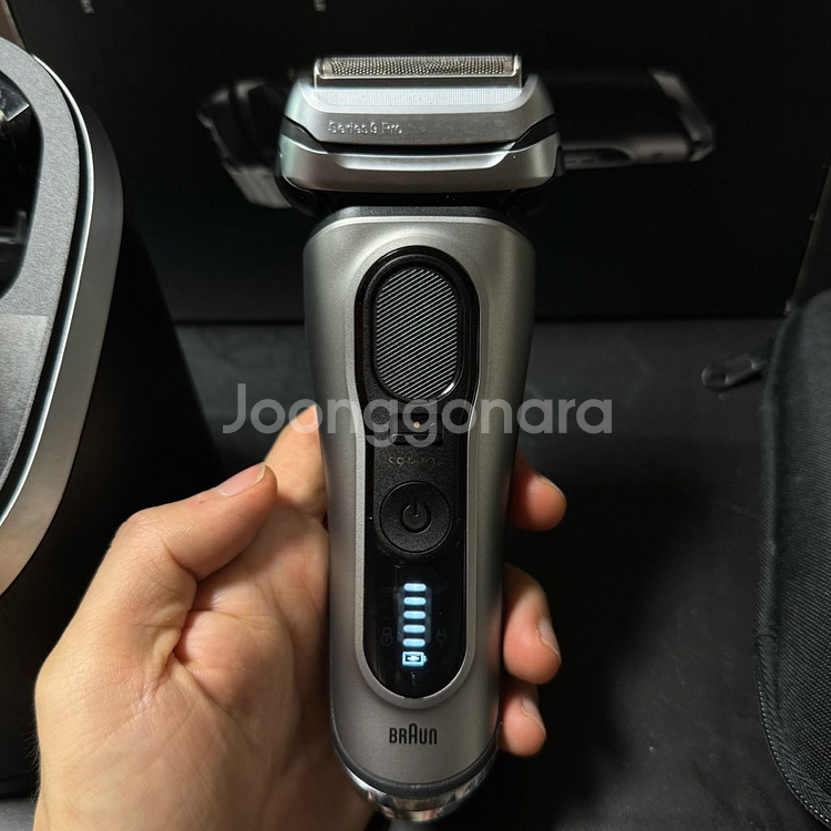 브라운 시리즈 9 플러스 먼도기--0