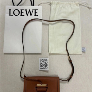 로에베 바르셀로나 소프트백