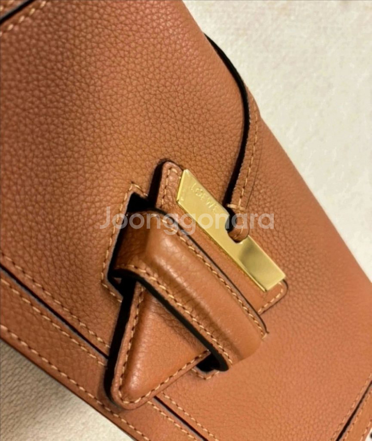 로에베 바르셀로나 소프트백--5