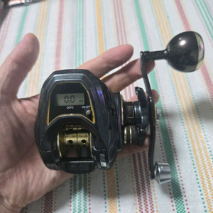 다이와 낚시 베이트릴 한치 갑오징어 갈치 타나센서