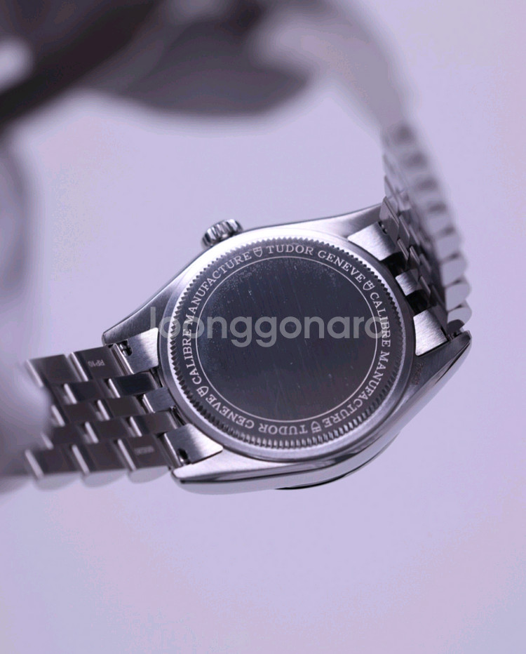 튜더 블랙베이 원 31mm 다이아--5