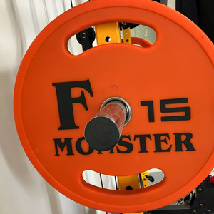 에프몬스터 우레탄 원판 B급 15kg x 2 판매합니다