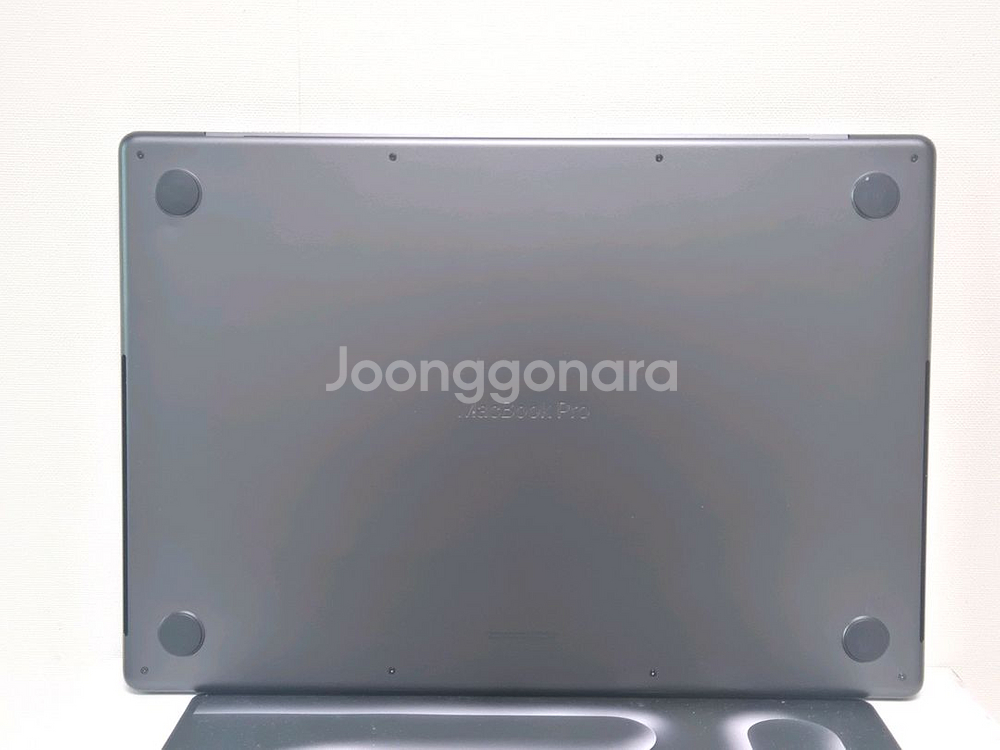 맥북프로16인치 M3 18GB 512GB--4