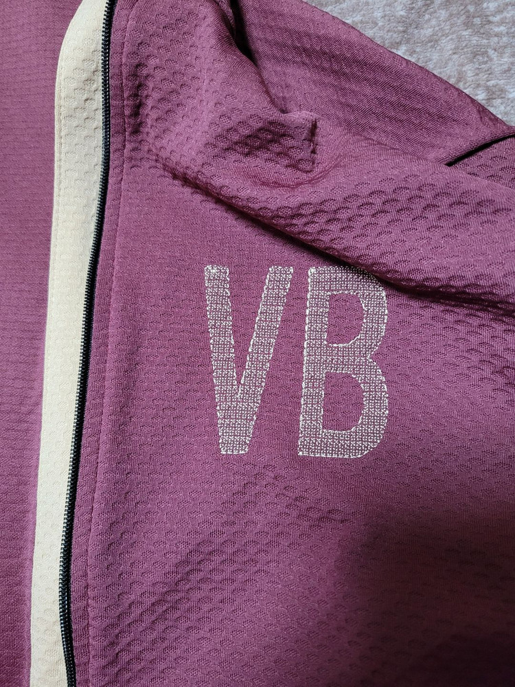 벨로비치 Rene 져지, 빕숏 이미지