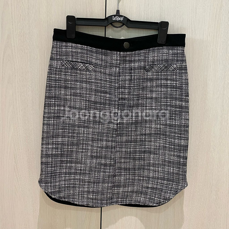 클럽모나코 스커트 4--0