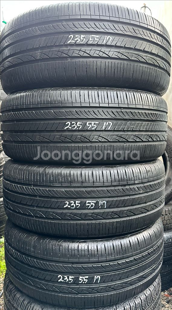 235 55 17한국중고타이어한대분2355517--0