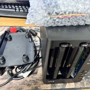 synology DS220+ WD 12TB x 2