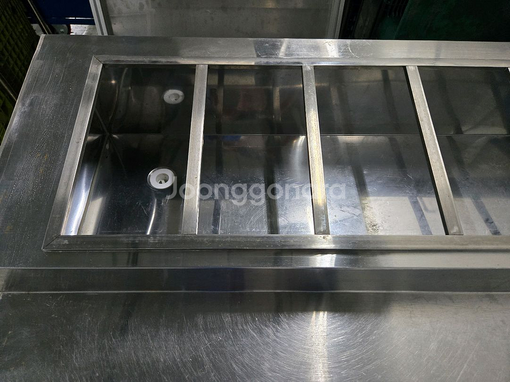 FRIO (한국프리오) 토핑냉장고 HTB-1500E--2