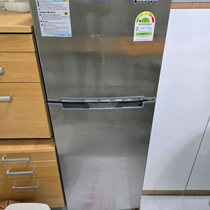 창홍 소형 냉장고 모델명ORD-138B0S