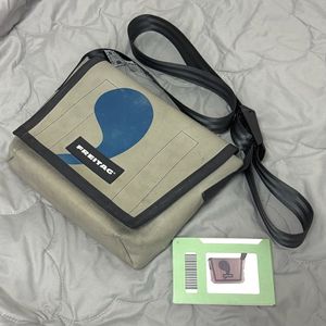 프라이탁 라씨 그레이 블루 (민트택 O)