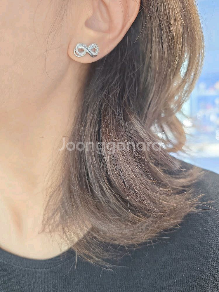 (새상품) 스와로브스키 귀걸이--5