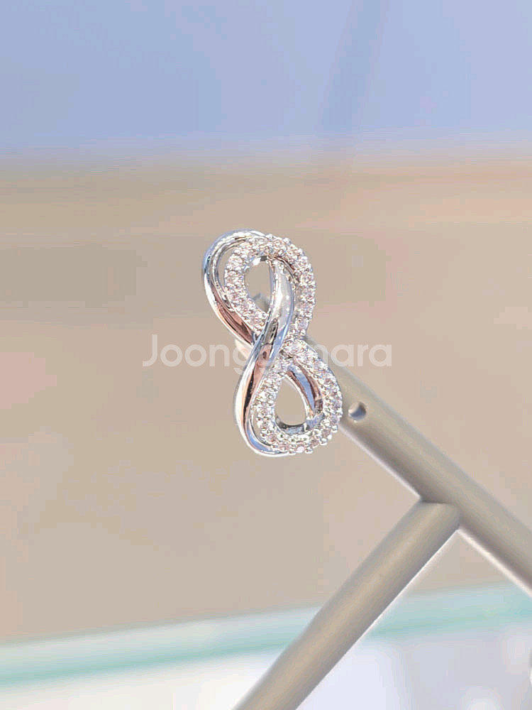 (새상품) 스와로브스키 귀걸이--4