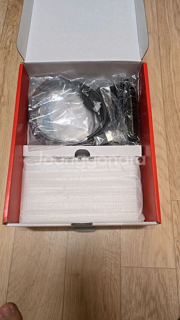 닌텐도 스위치 oled 화이트(가격 할인)--3