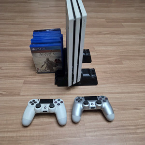 PS4 PRO 1테라,게임6장