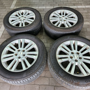 19인치 랜드로버 디스커버리4 hse 순정 휠타이어