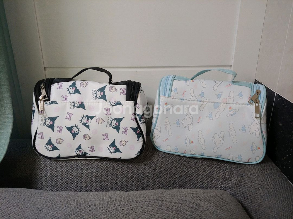 산리오 쿠로미 시나모롤 파우치 가방 새거--5