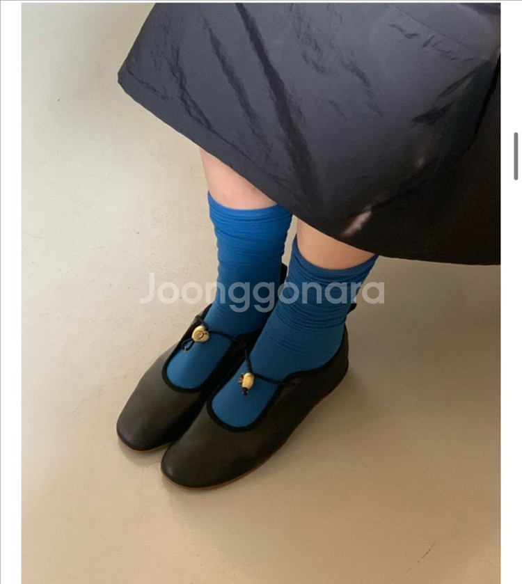 아카이브앱크 러브 스트링 플랫슈즈 블랙 250--1