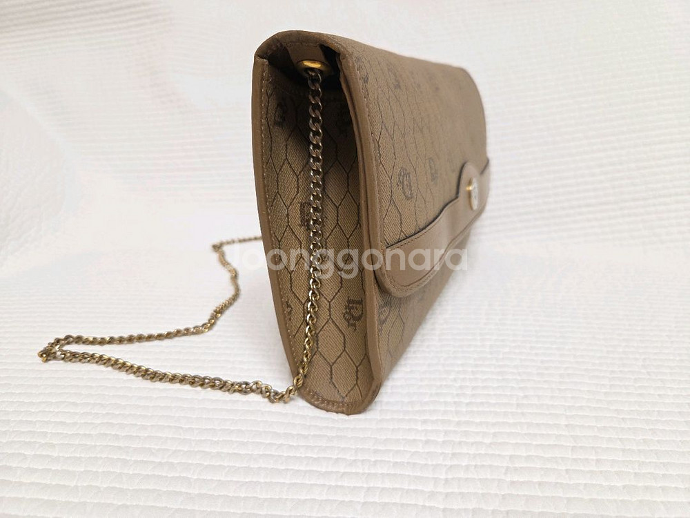 Dior 디올 허니콤 체인 백--1