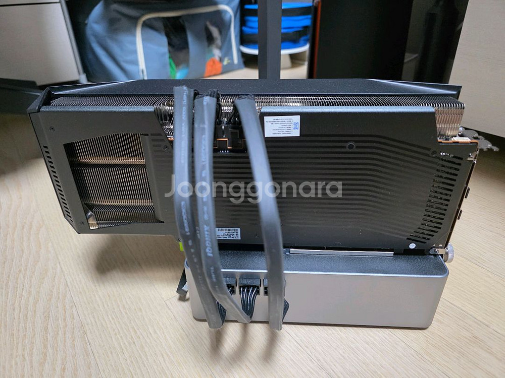 XFX 9070XT Mercury+EGPU ag02s--1