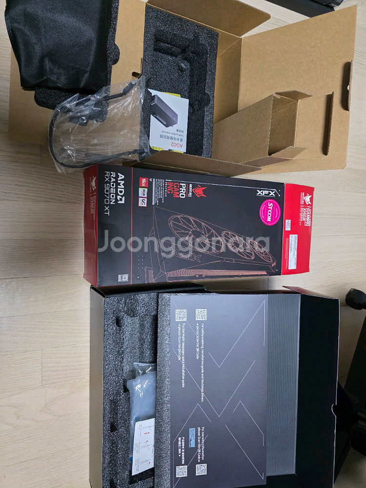 XFX 9070XT Mercury+EGPU ag02s--8