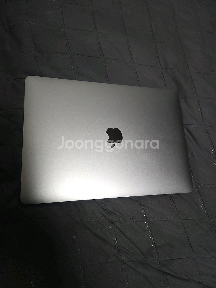 m1 맥북 프로 13 512GB 상태좋음 팝니다!--0