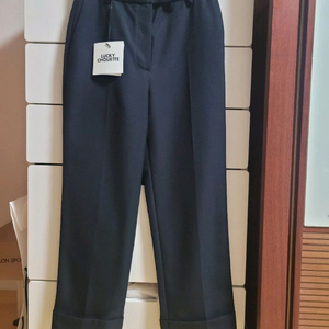 럭키슈에뜨 턴업 팬츠36