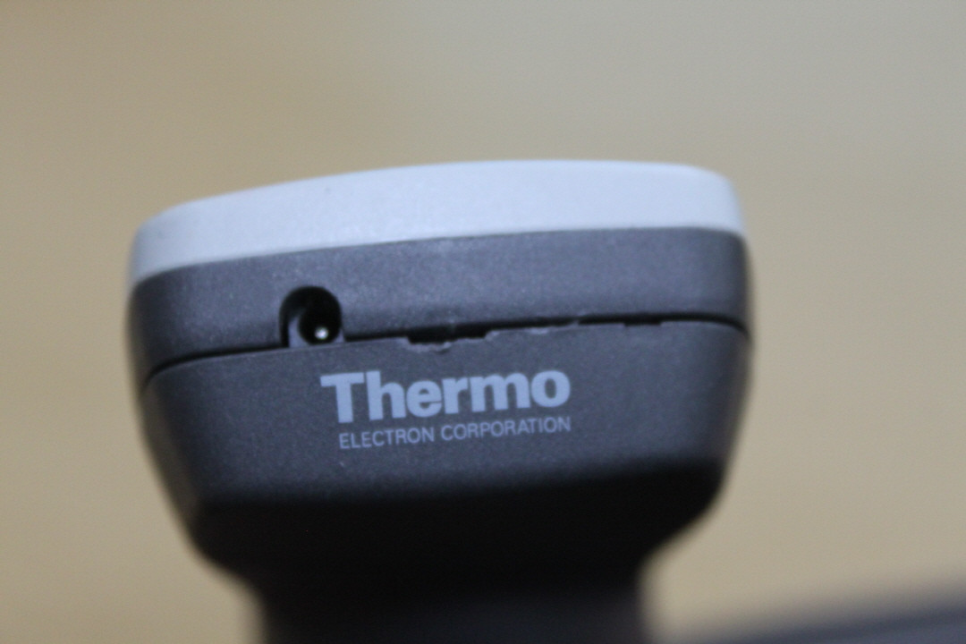 전자피펫 finnpipette 30-300ul--5