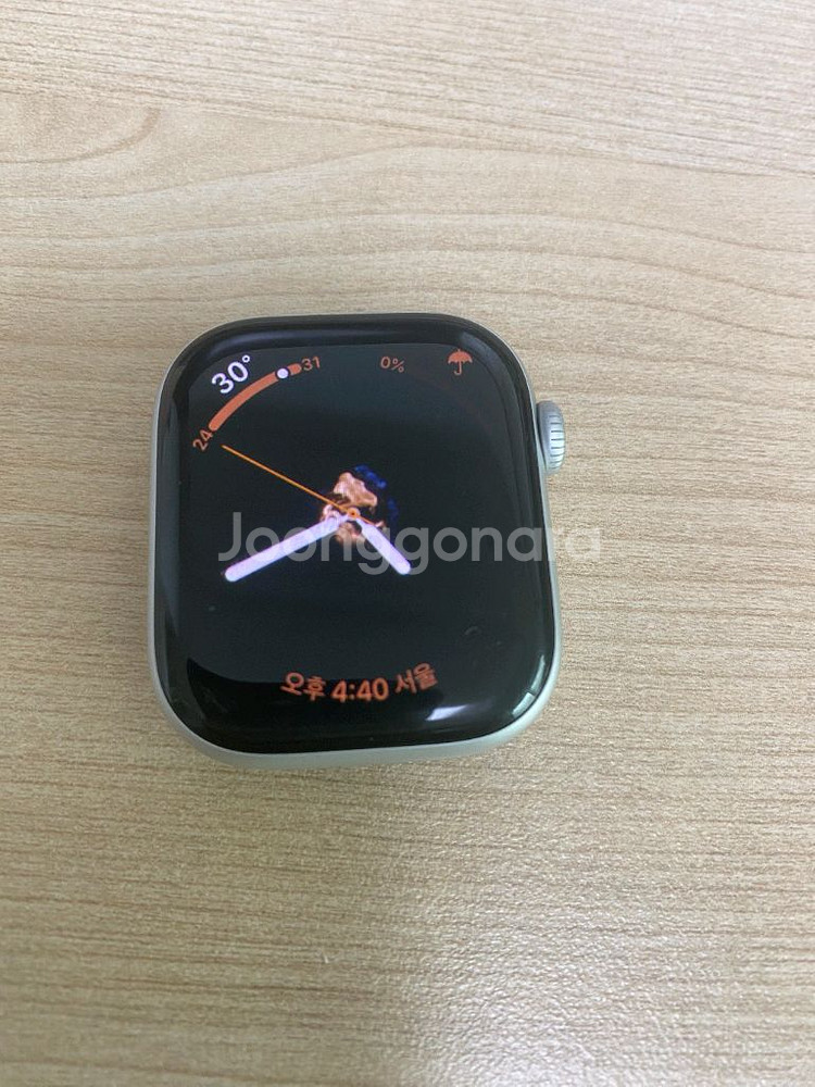 애플워치10 42mm GPS 실버 판매합니다--2
