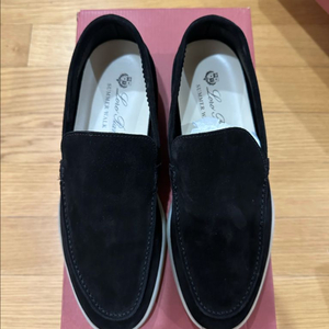 로로피아나 썸머위크39사이즈