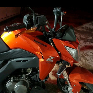 가와사키 Z125