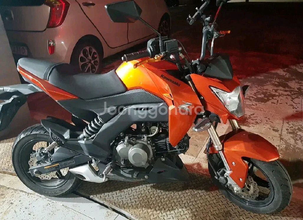 가와사키 Z125--2
