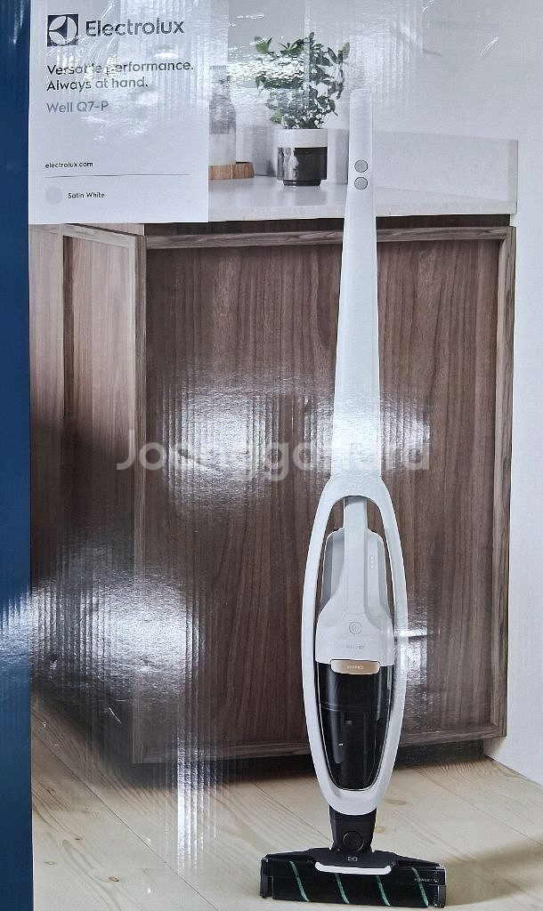 일렉트로룩스 Well Q7 무선청소기(WQ71-2BSW--5