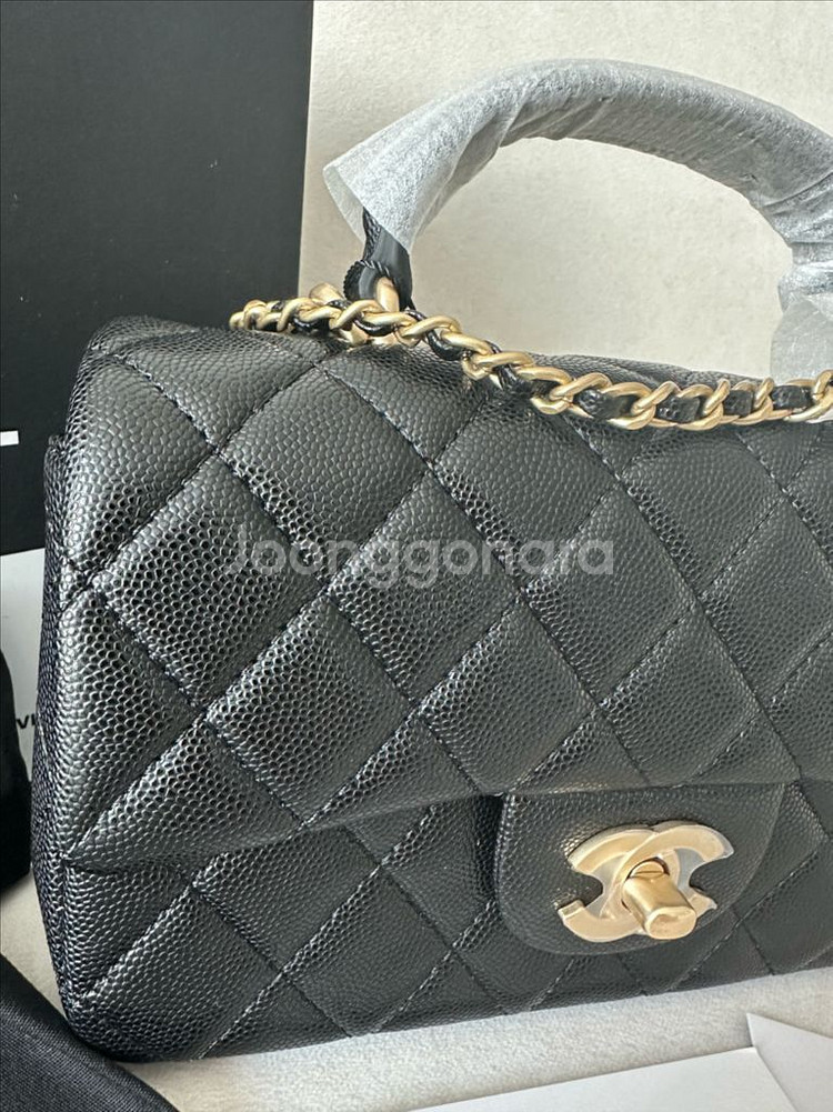 샤넬 탑핸들 플랩백--5