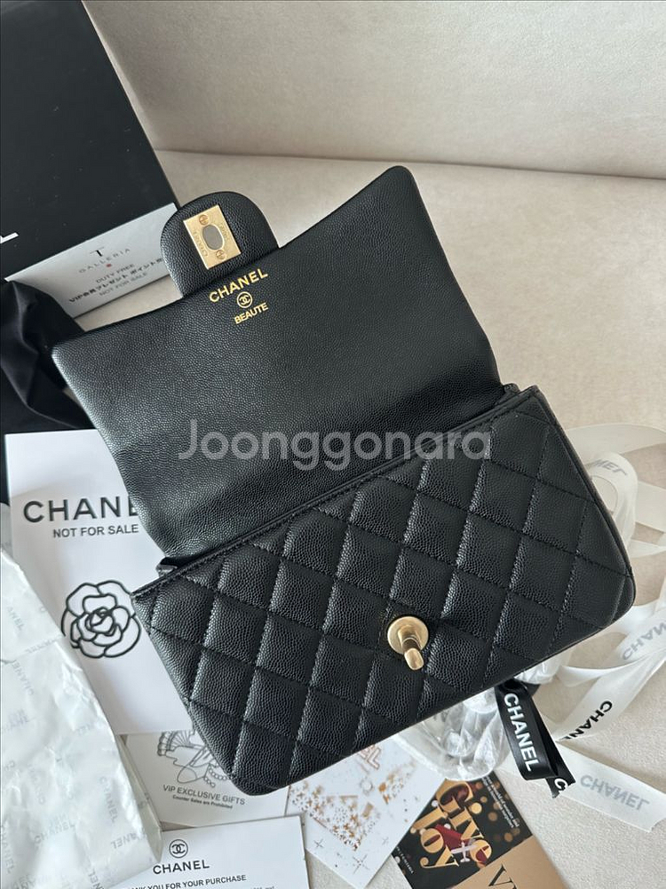 샤넬 탑핸들 플랩백--2