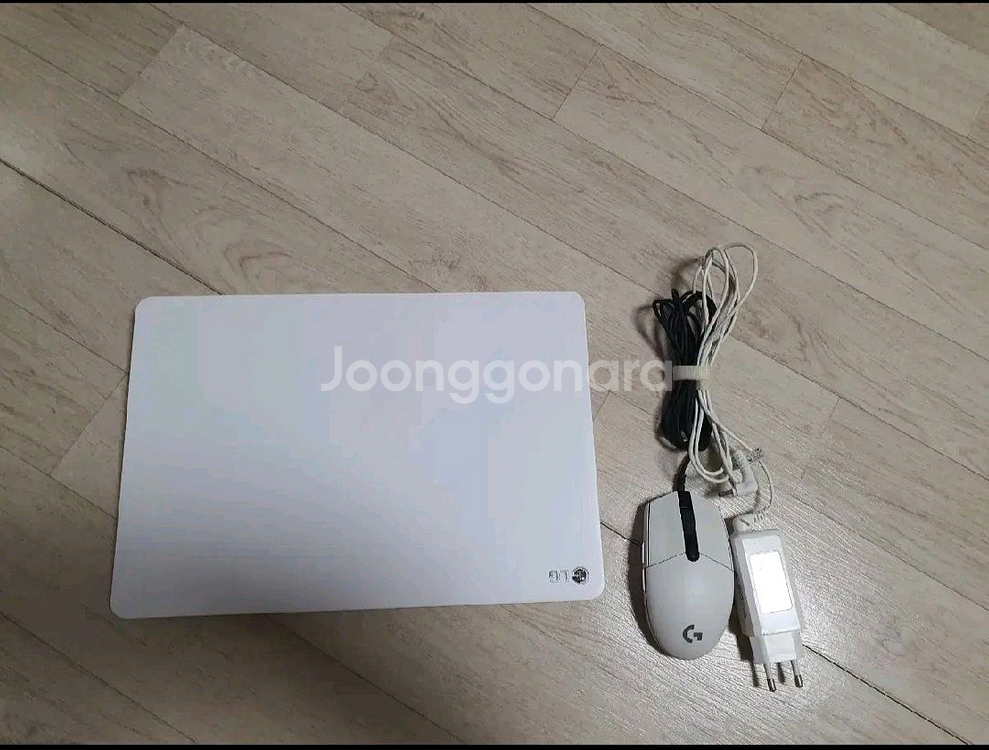 LG 울트라 14U380 노트북 팔아요--4