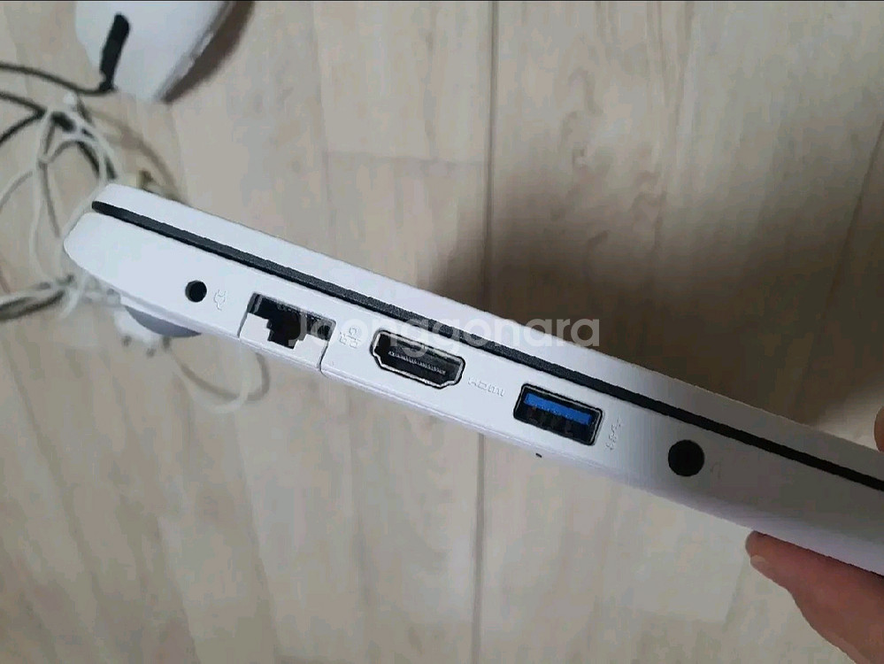 LG 울트라 14U380 노트북 팔아요--3