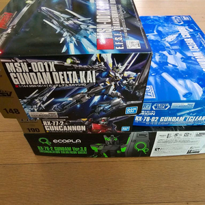 건담 프라모델 HG 한정판 위주 이미지