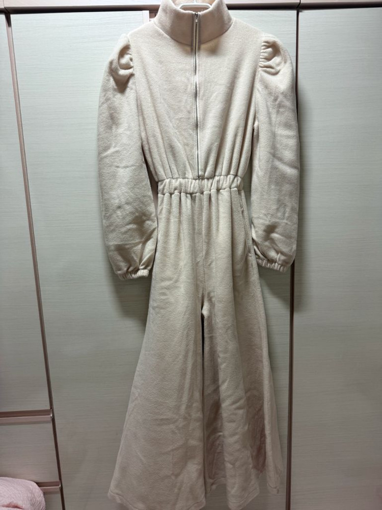 2회착용:) 엔뉴엘 기모 퍼프 점프수트 이미지