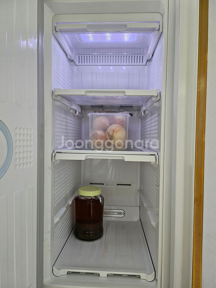 딤채김치냉장고--0