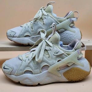 나이키 에어 허라취 크레프트 운동화 250