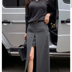 칙스라벨_H 레이어 슬릿 롱 스커트 (그레이) 미개봉
