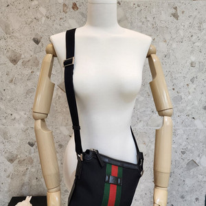 구찌 블랙 오피디아 웹 메신저 크로스백 631195