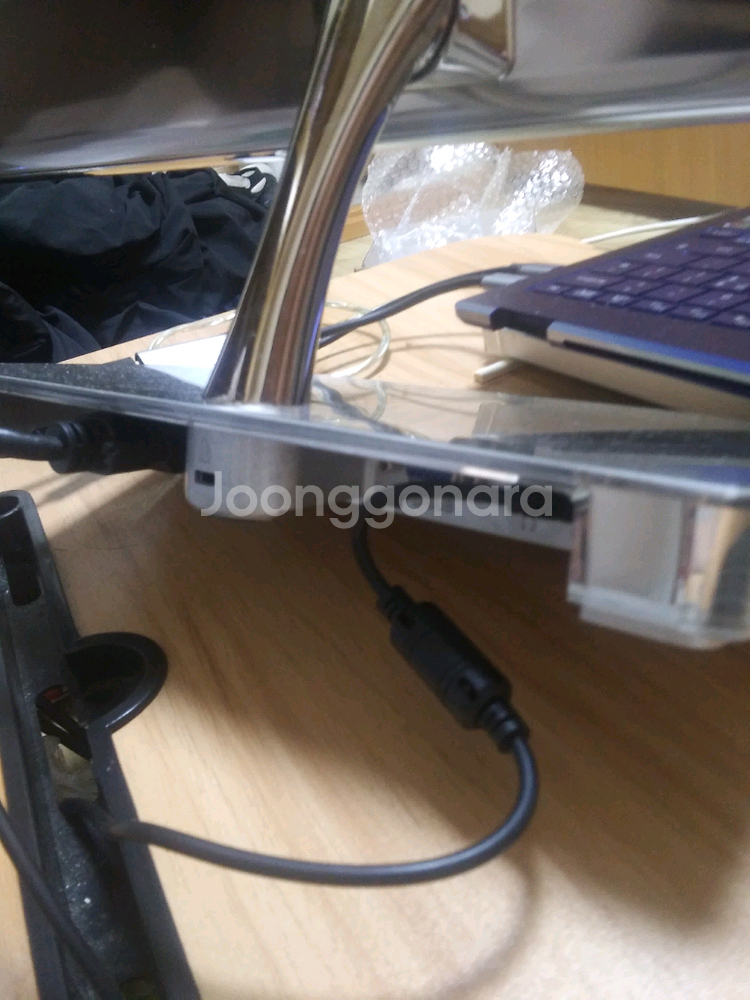 엘지 모니터 네고가능 무료택배가능--2