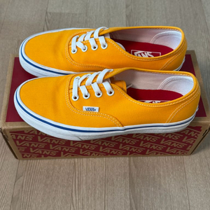 반스 어센틱 240